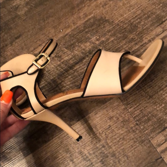 Givenchy Thong Sandals - Picture 4 of 5